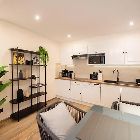 Apartment Palazzio T3 Design Pres Des Plages Et Du Palais